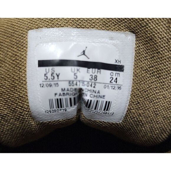 Jordan 1 Mid Black Metallic Gold 5.5Y - Picture 6 of 7